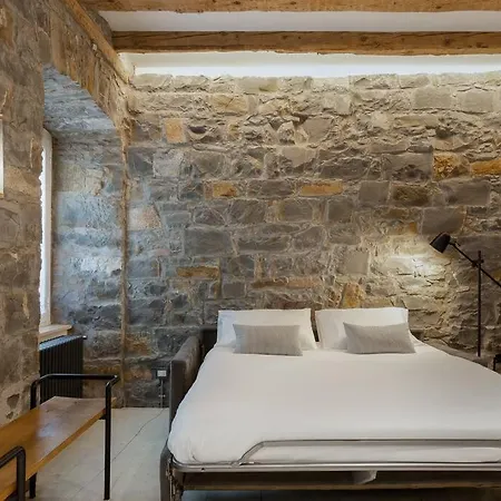 Centro I S. Michele 1 * Τεργέστη